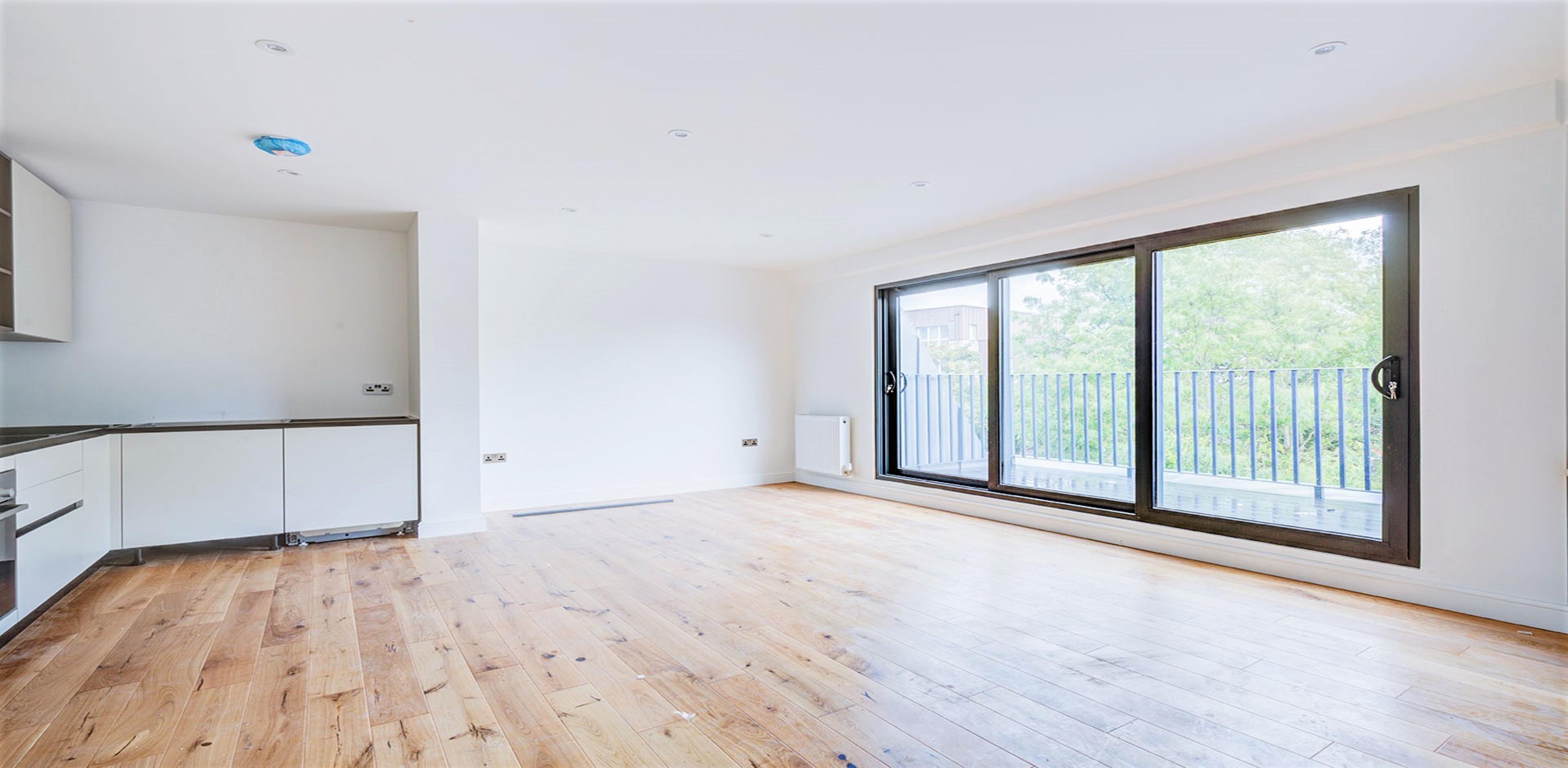 			3 Bedroom, 1 bath, 1 reception Apartment			 Dignam Close , Cricklewood NW2